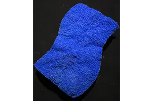 Remove paint with a sponge with a non-abrasive surface