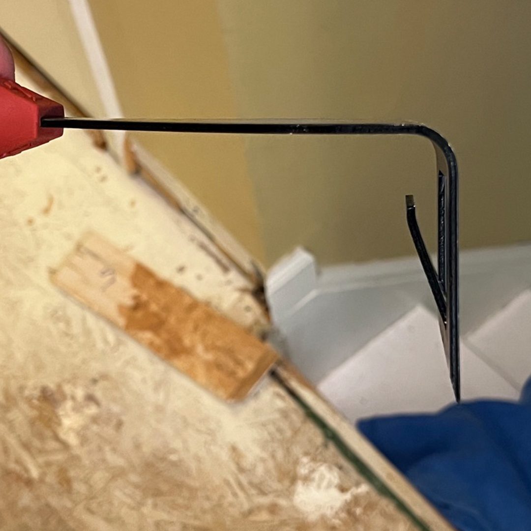 pull and mark your wall trim